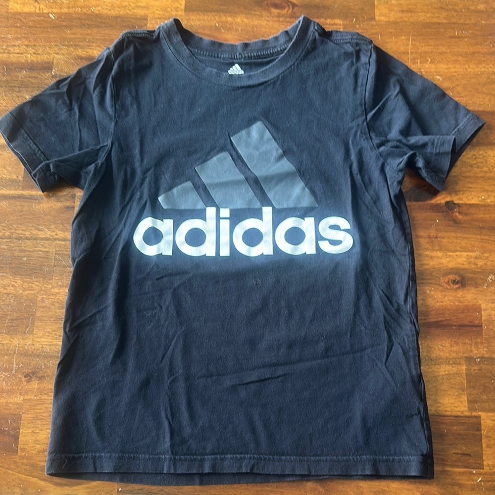 Adidas Black Short Sleeve Tee with Iconic Logo